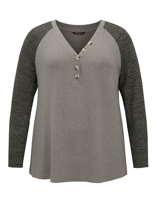 Contrast Button Detail Raglan Sleeve T-shirt