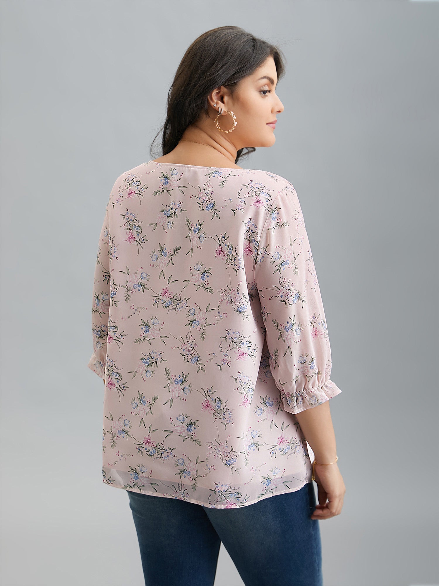 37dc436c-7eaf-4b85-b53b-0451f3a75f27