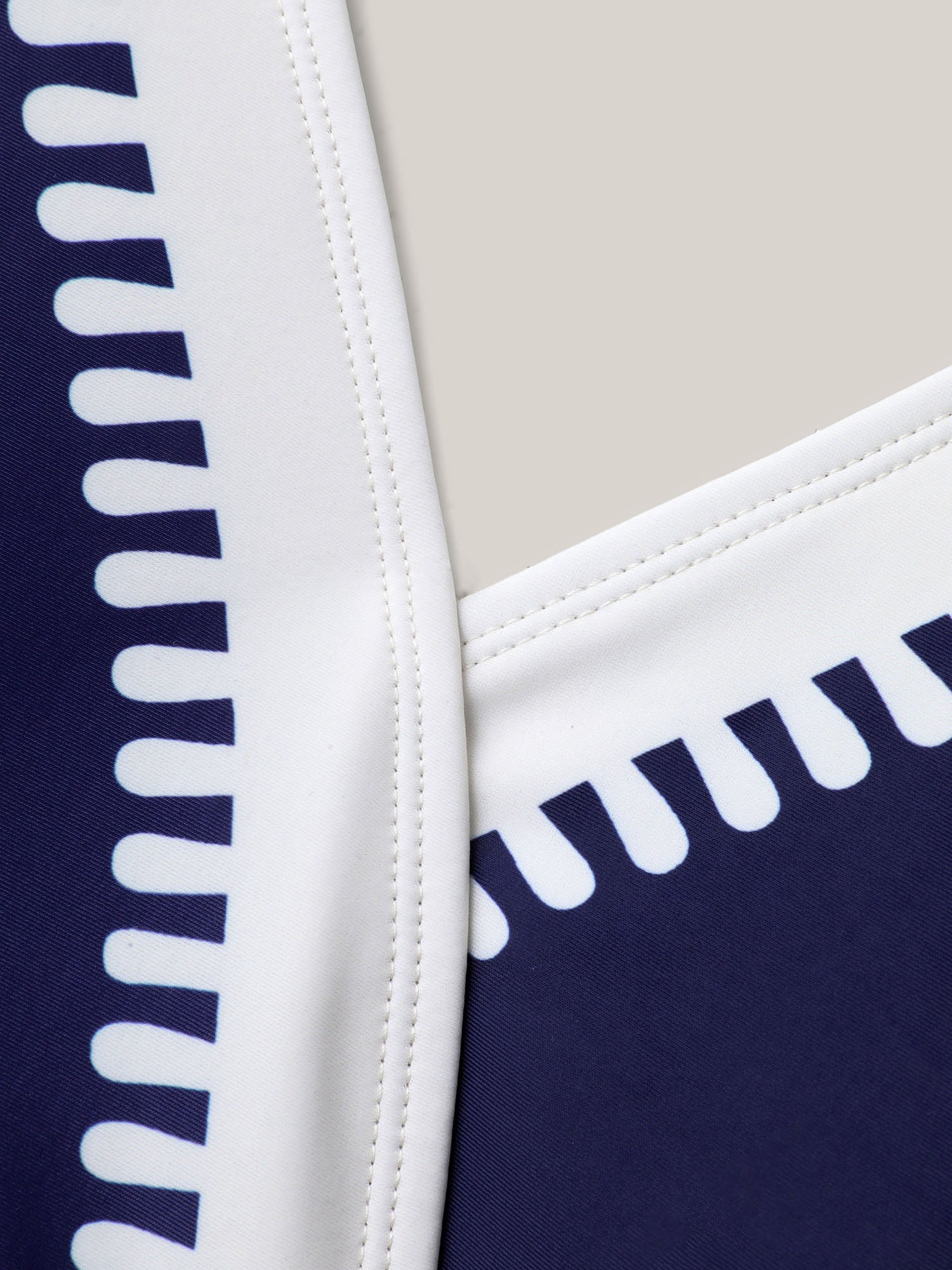 9c12579d-89ed-415f-b566-36ae83534872