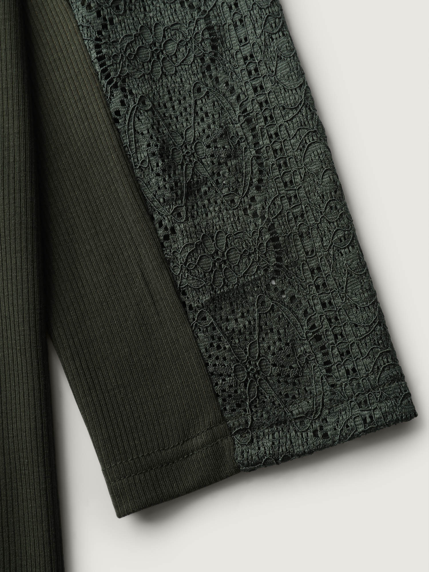 0c10137a-3a93-4b2d-89b6-5f200d860a1c