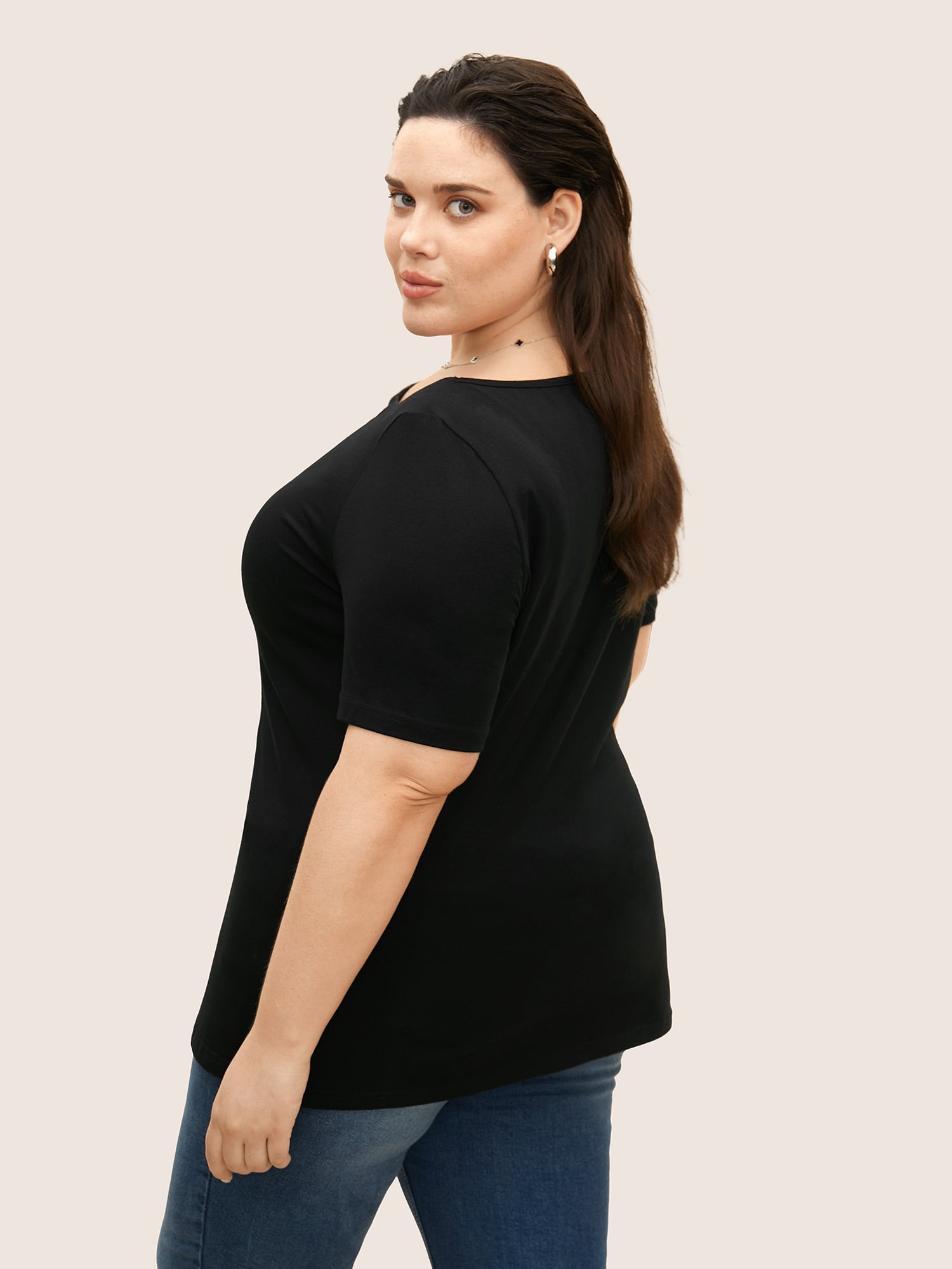 83100971-f689-47e2-b5c5-9f972e269459