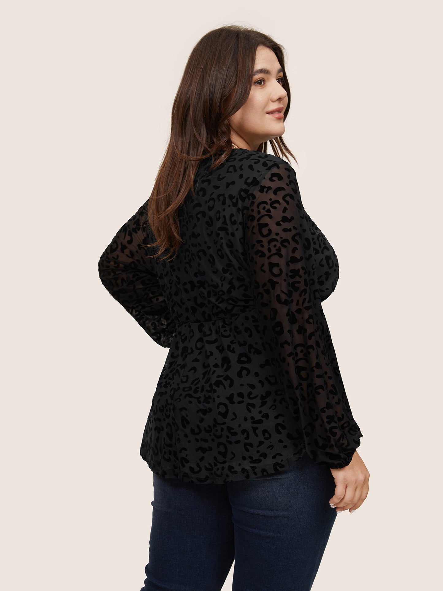 dee45338-3d9b-428a-b26b-4eaee611b65f