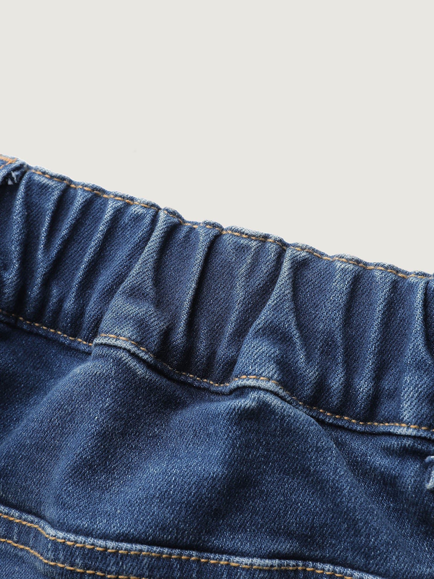 887ba484-57de-44de-bb4d-f9bf7bb2ba7a