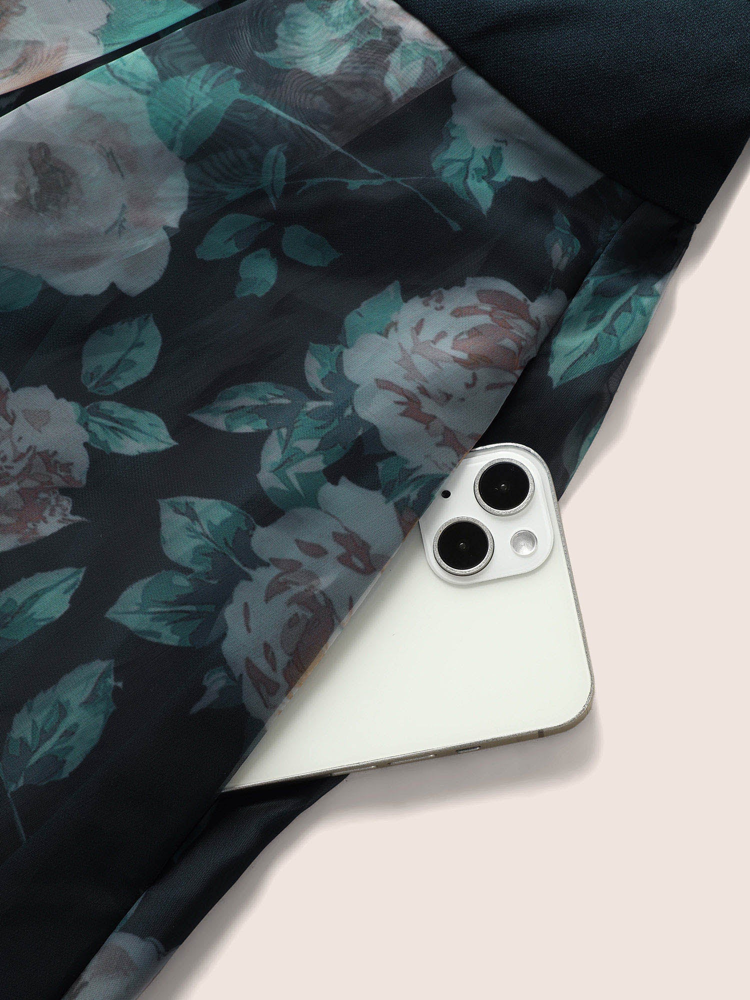 cc645fc9-9504-4060-8993-49ecb3d81dde