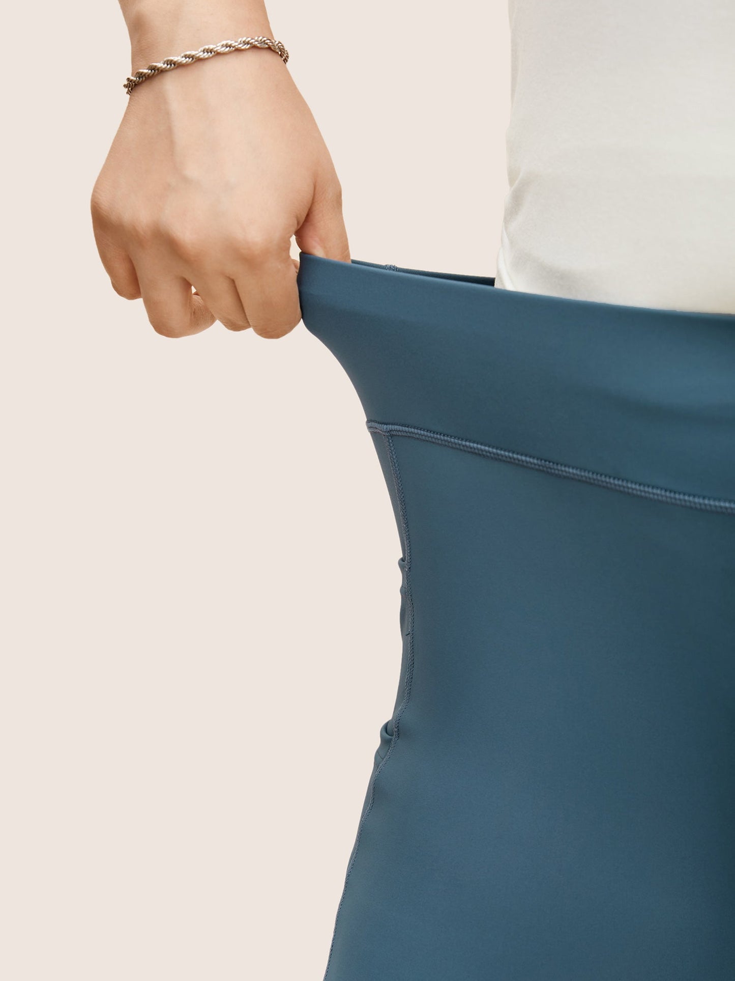 2526f05f-02a1-43a0-a578-a11238940423