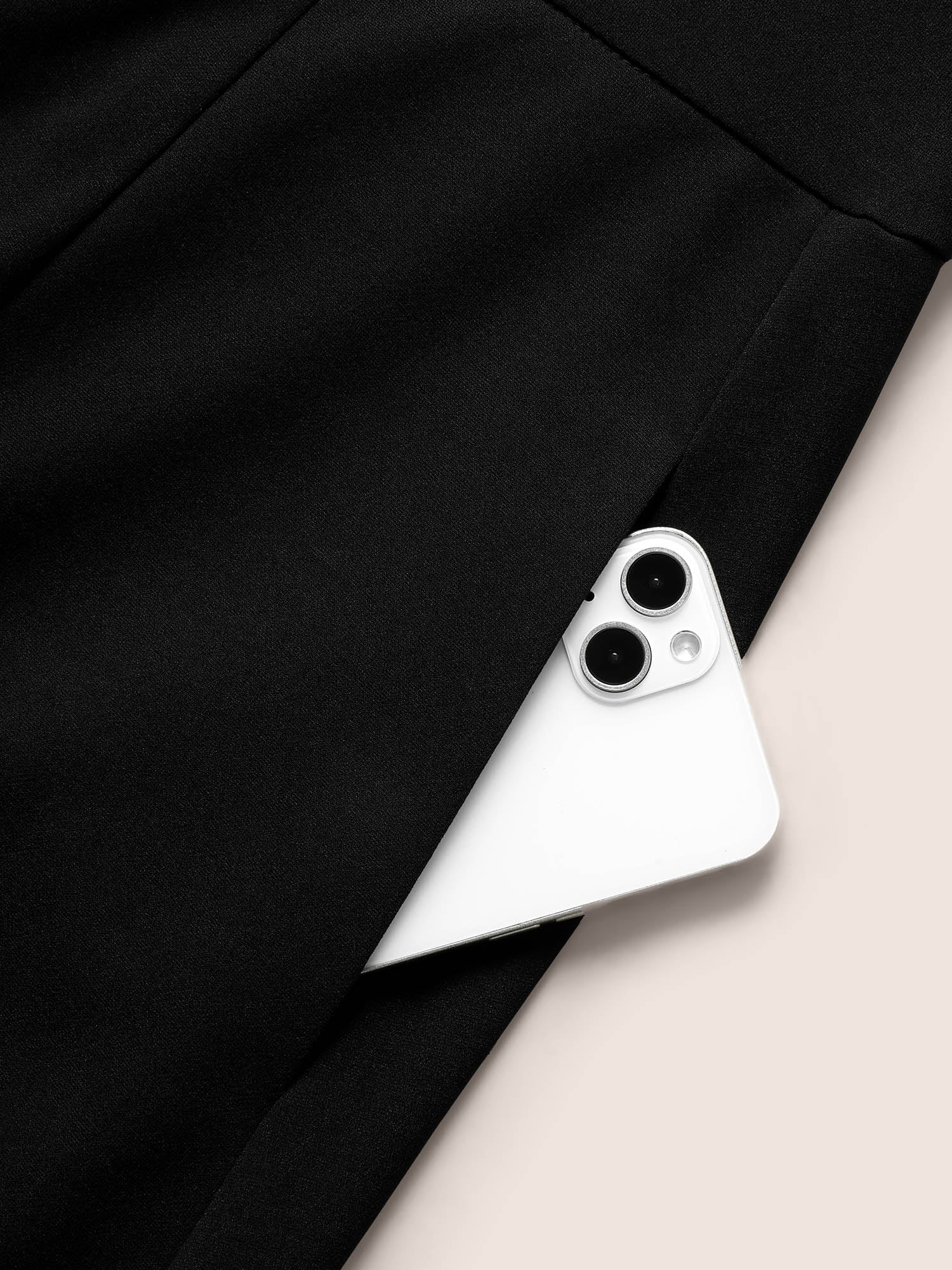 8d7af19d-fb0f-48a7-b8a6-be93229810a1