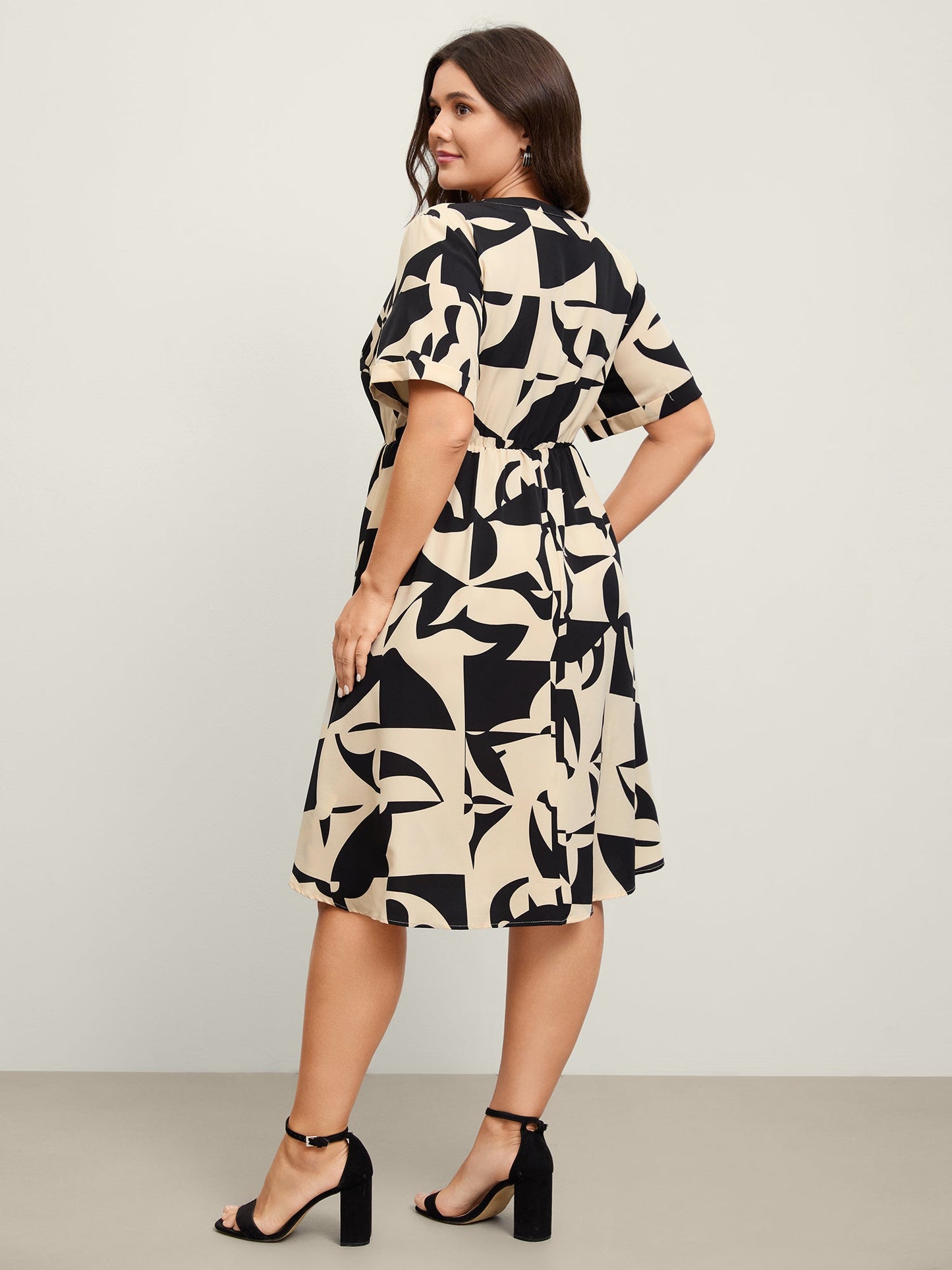 5b2fdbe6-abac-491d-97f6-6b041f4c0a0d