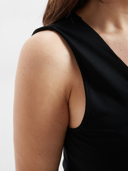 Solid V Neck Twist Front Tank Top