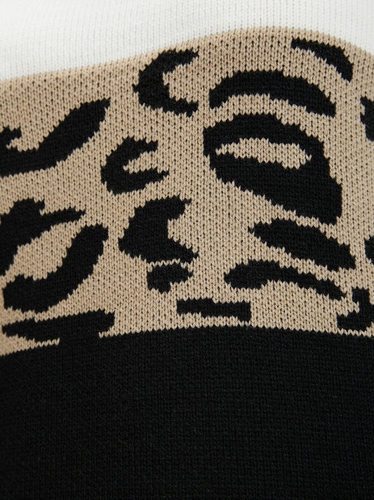 Leopard Striped Contrast Pointelle Knit Raglan Sleeve Jacquard Knit Top