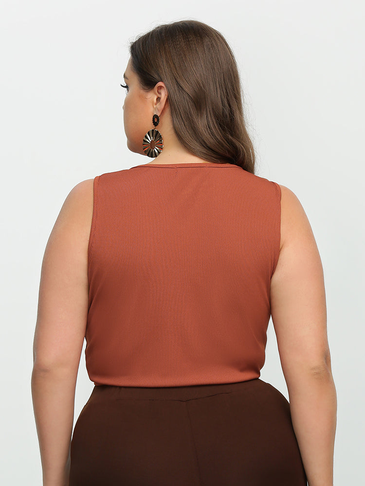 Keyhole Sleeveless Knotted Top