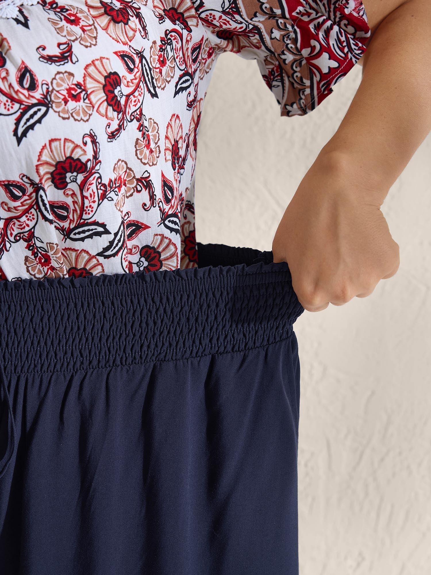 f2bc504a-a676-40bf-8dc6-2f13e59e1f20