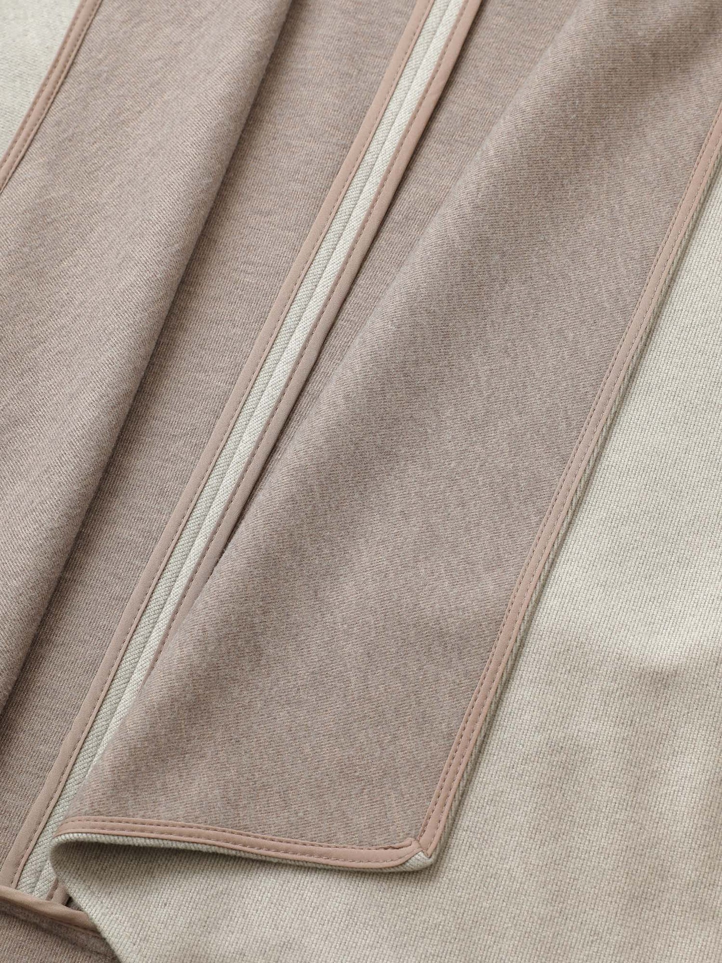 17d9d463-fe61-4724-883a-4399f70585b1