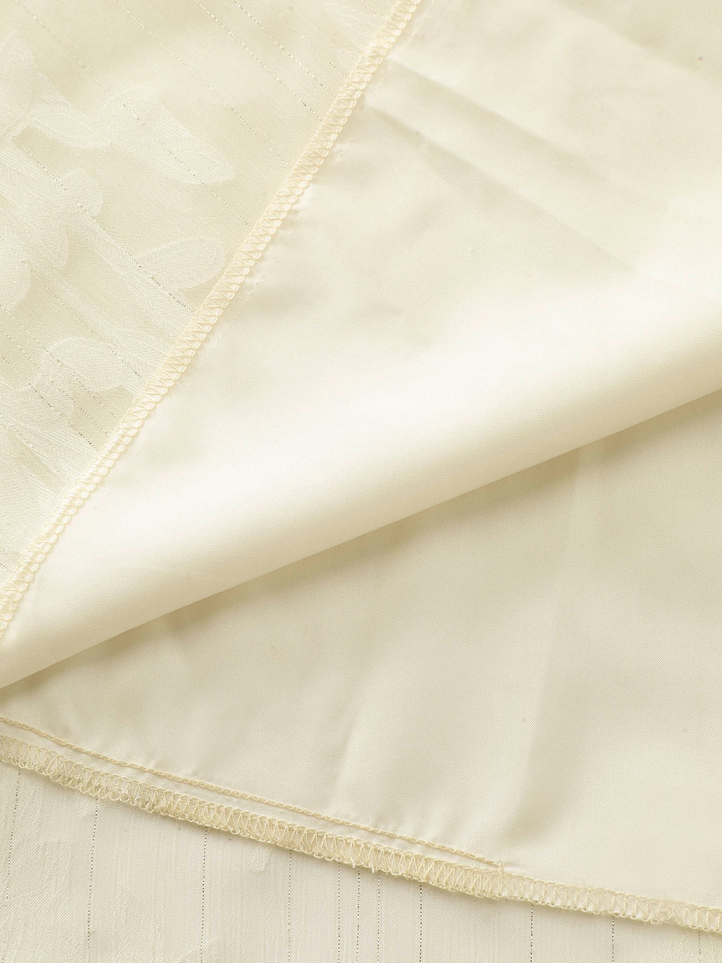 08db8f63-cc1c-47f3-ad6d-e489d8461d24