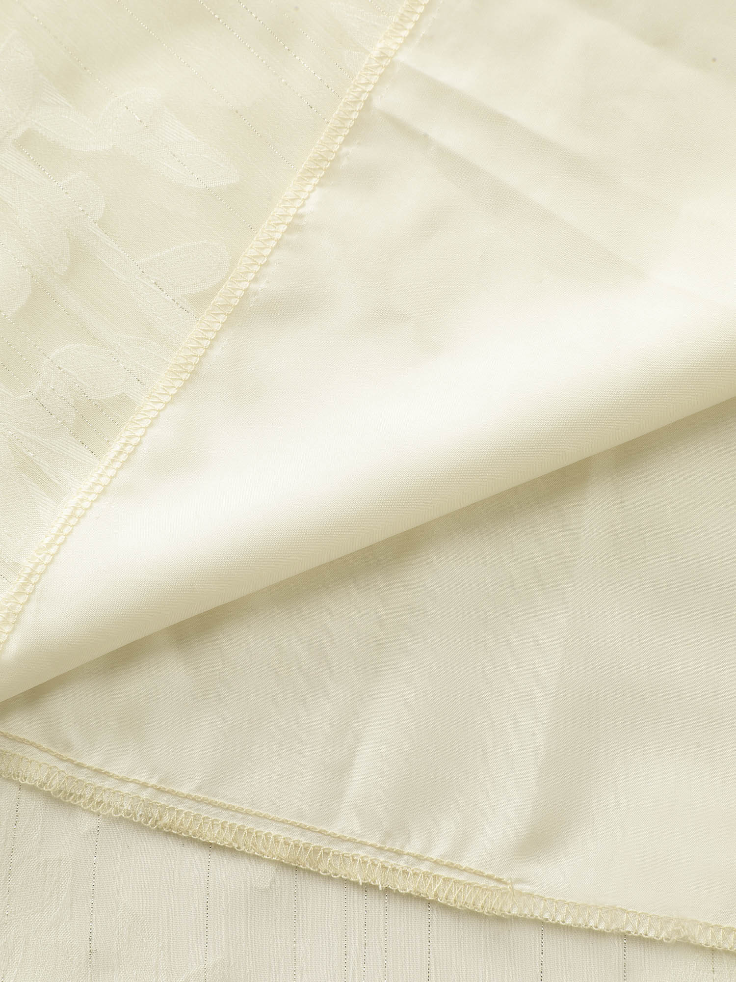 08db8f63-cc1c-47f3-ad6d-e489d8461d24