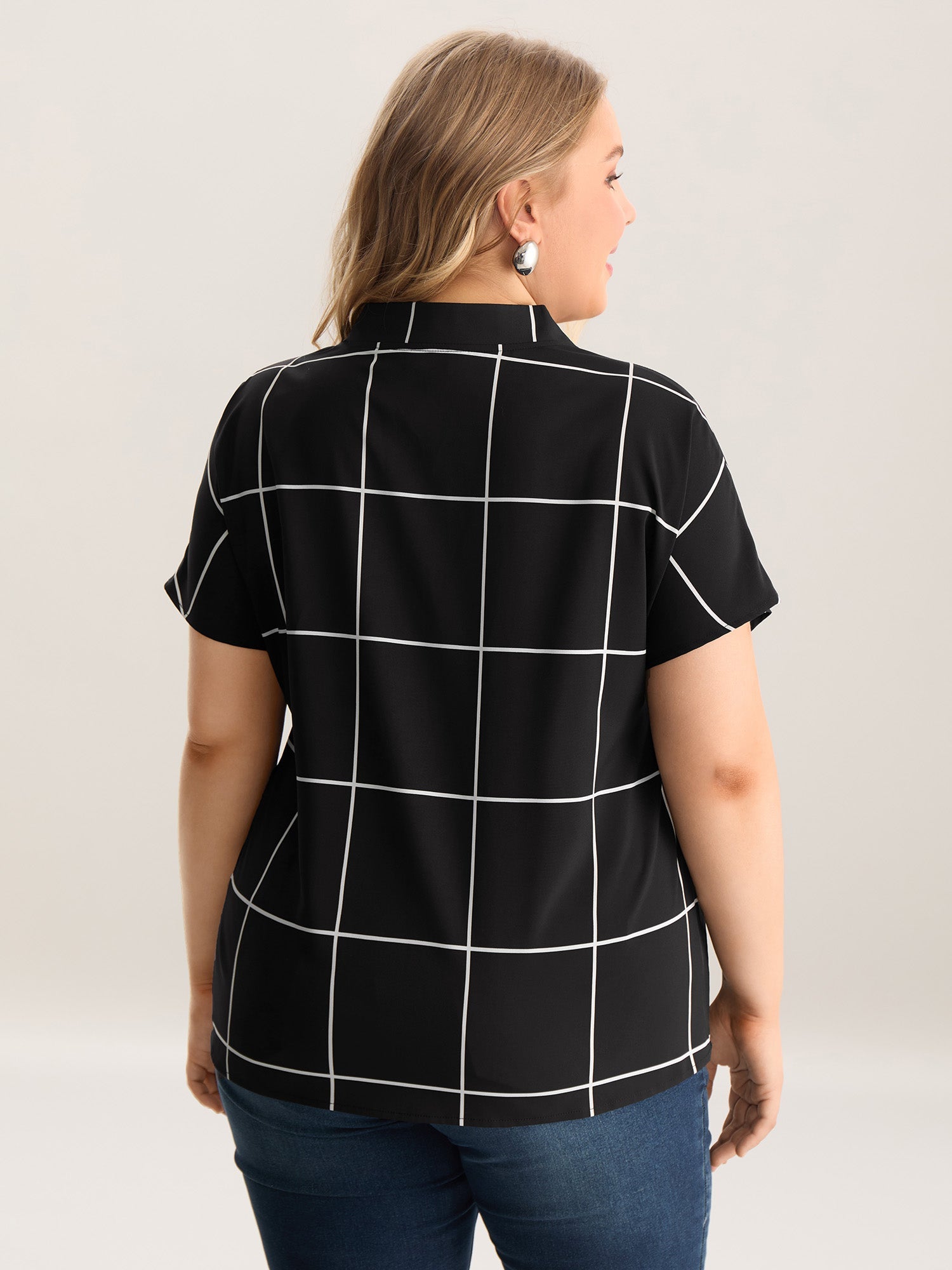 56af365e-3095-469b-bc27-bf43ab24ae37