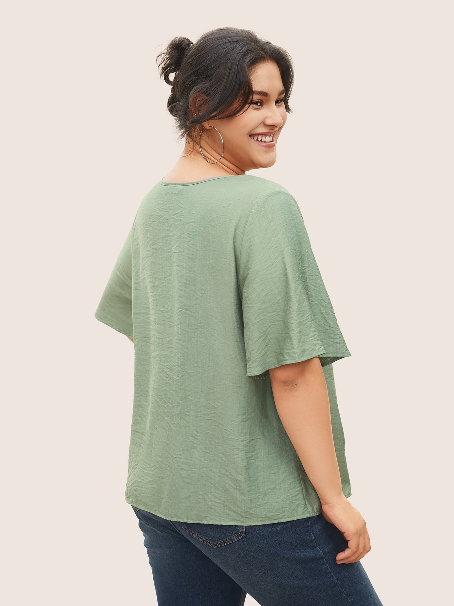 33cf5160-2339-40ef-8699-36b170217db6