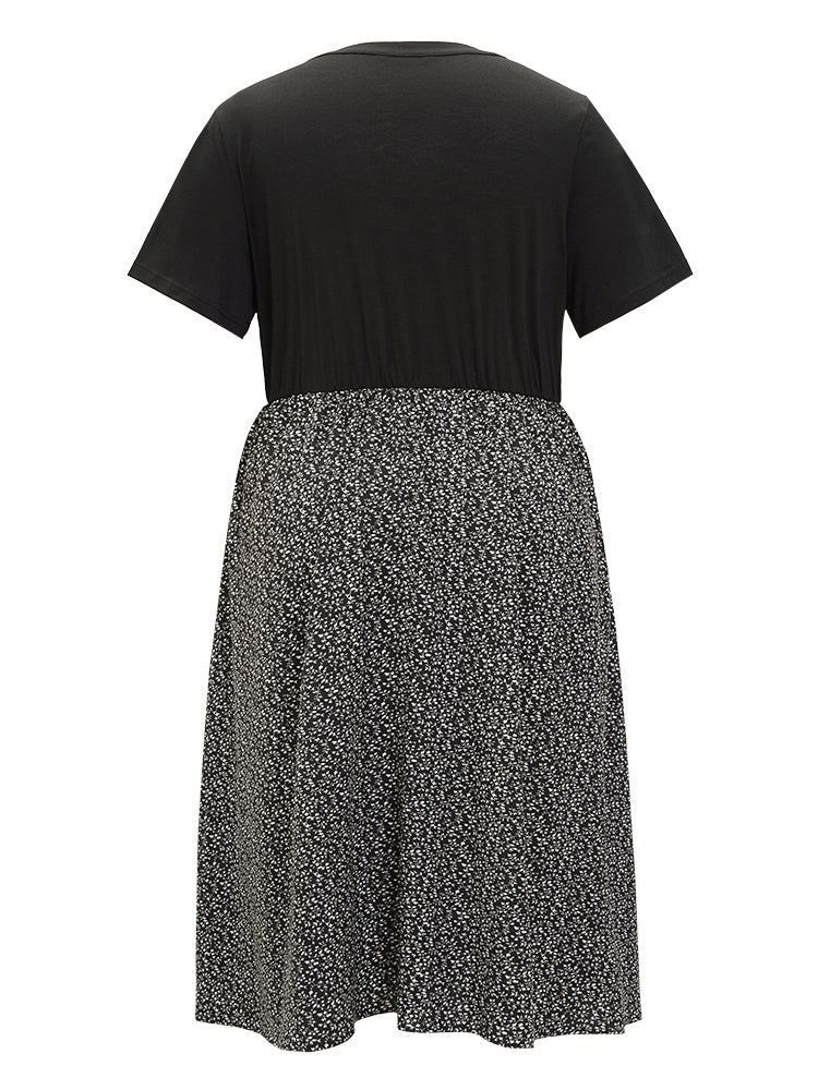 Ditsy Floral Patchwork Notched Pocket Button Detail Ruffle Hem Dress