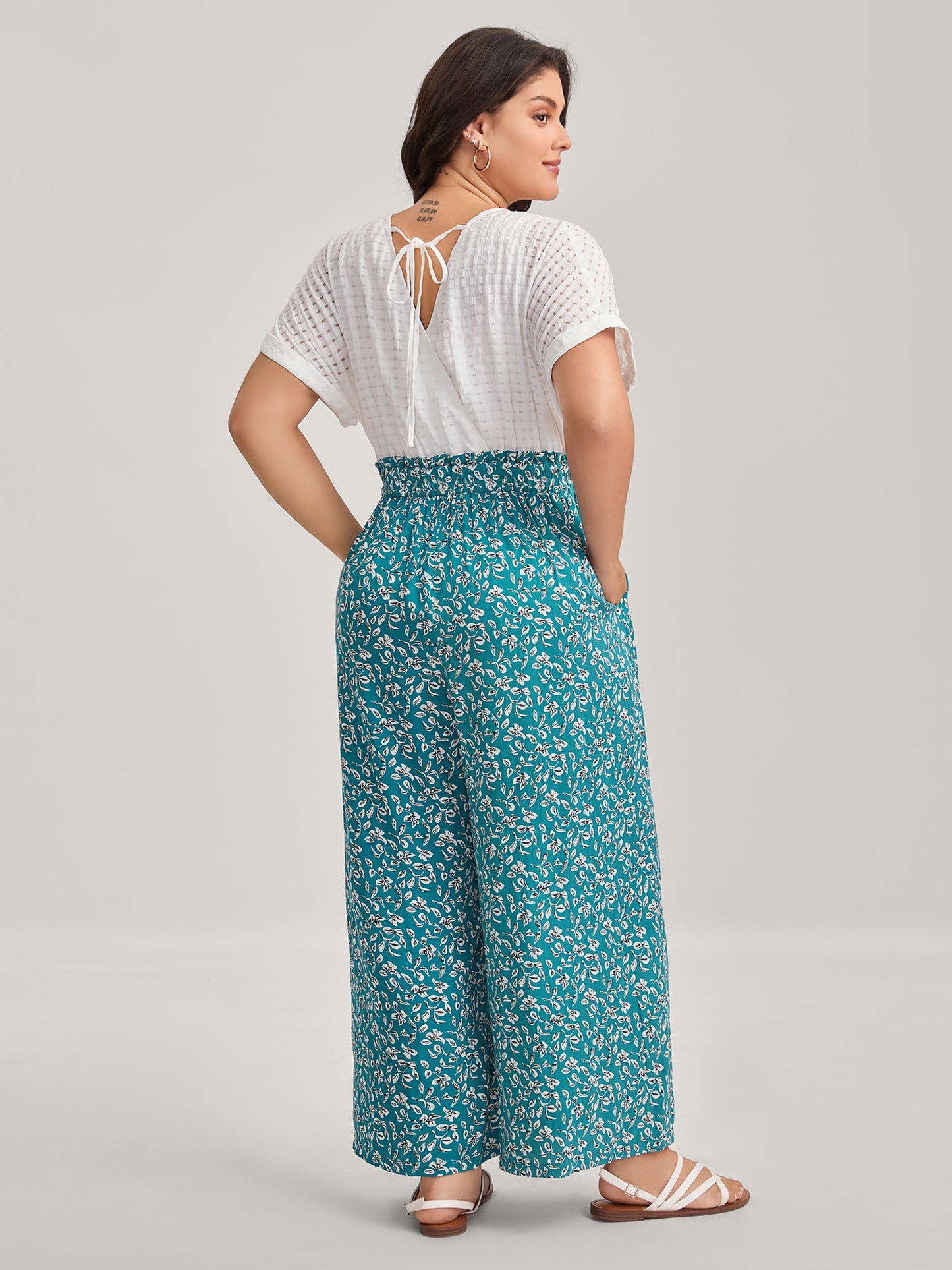 b6de9b5d-1861-452d-b4fd-161e59f69e76