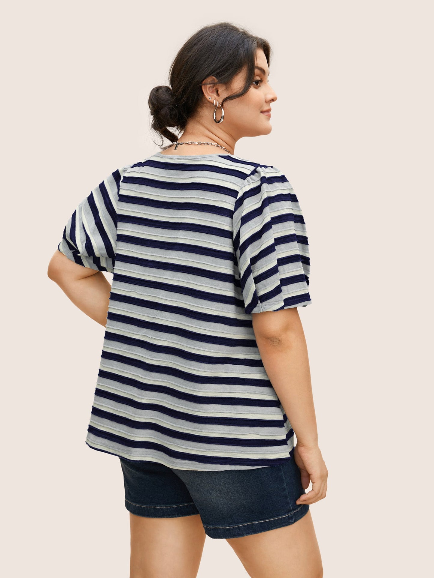 e31bae14-2db5-4ab5-95b5-a463a69b9504