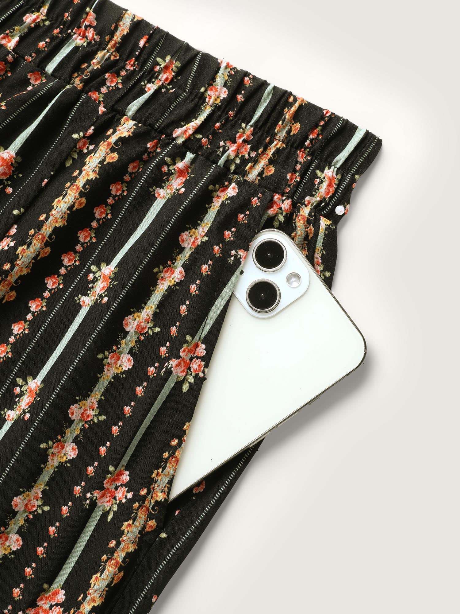 cd5370c1-718a-4e27-8e6c-2331bc90bb14