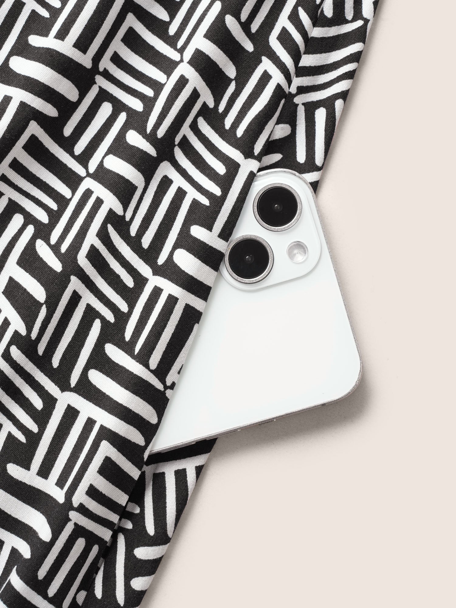 f5151abd-3a5f-4eb0-8b9a-71735877d6f1