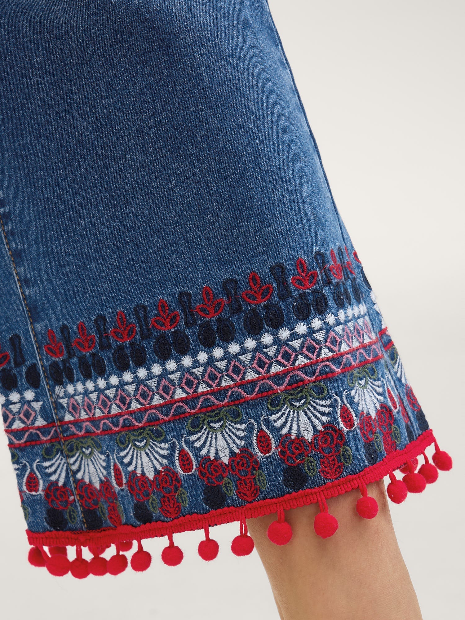 c96dae36-998e-4a51-92fe-91755b6313f7