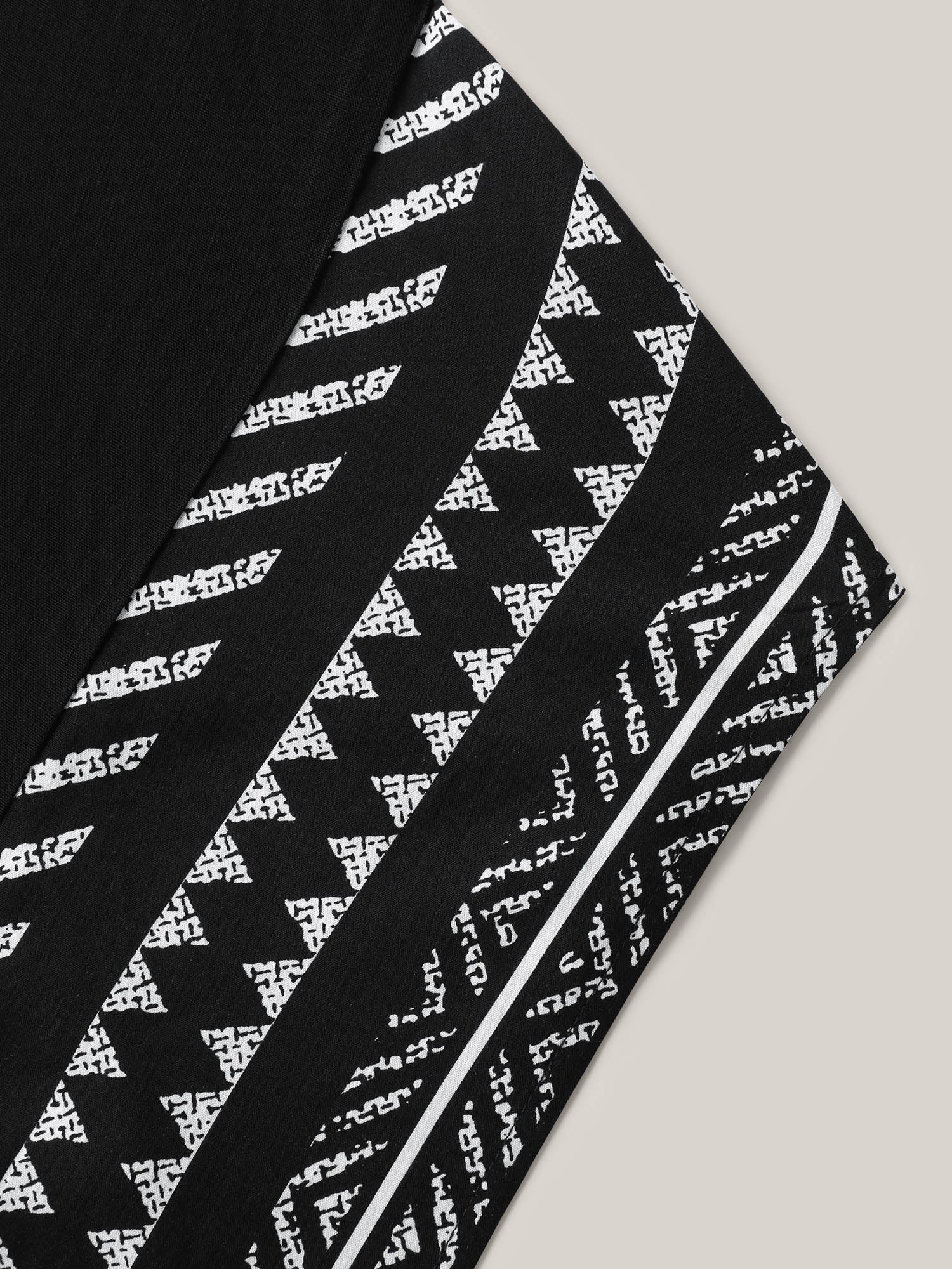 7646dd8f-989b-4ce7-9587-dc8bb36dfdb5