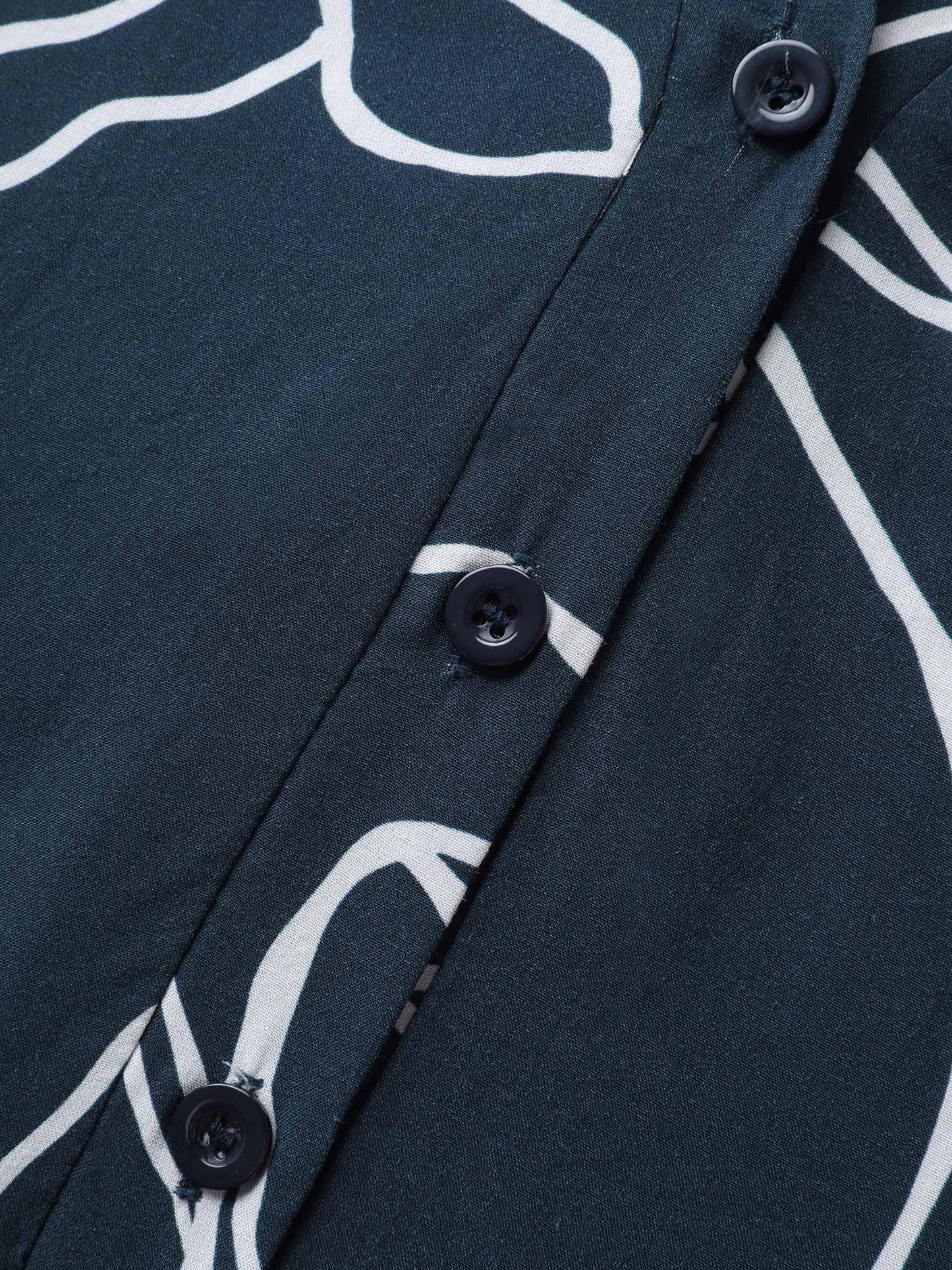 b3032c7c-a33a-4751-8544-ef40131daa0c