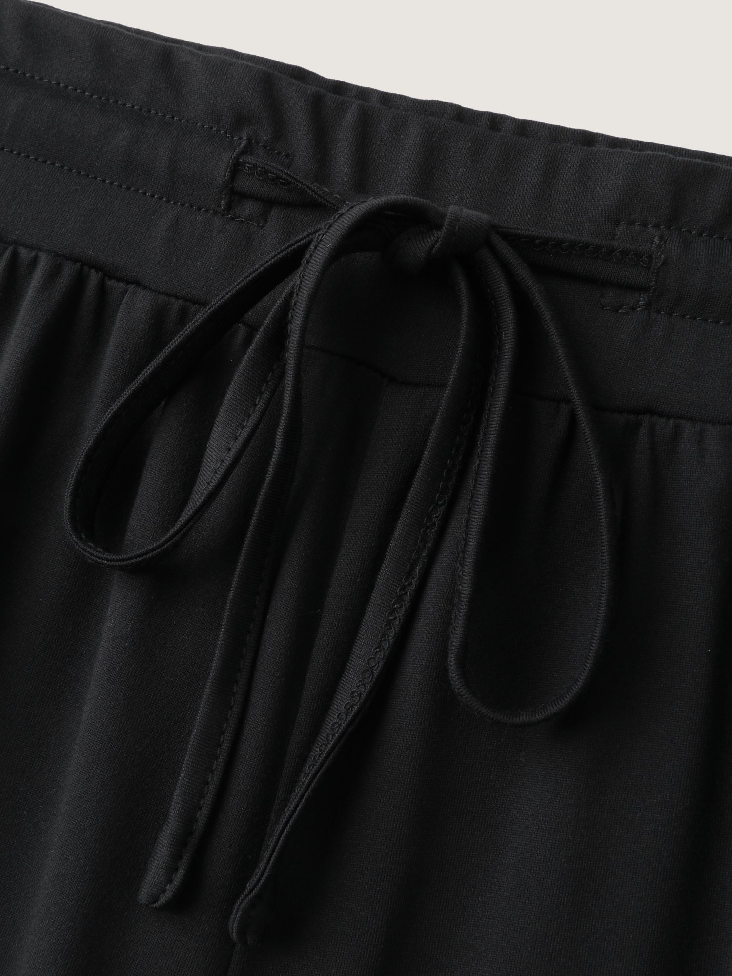 d042805f-655d-4bce-b359-e015cbe0e18e