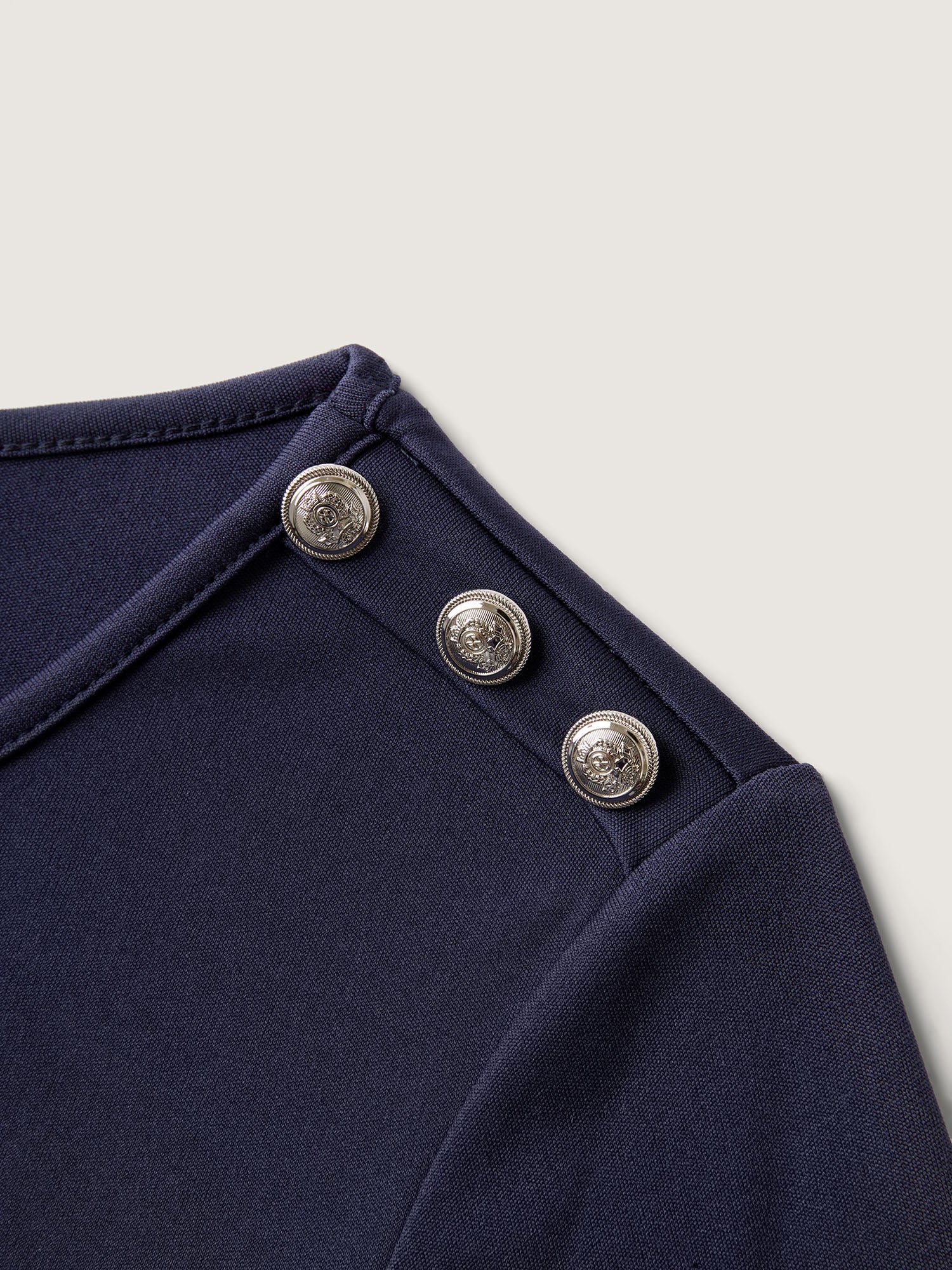 eea53151-807a-4bde-88fe-f415e1090b43