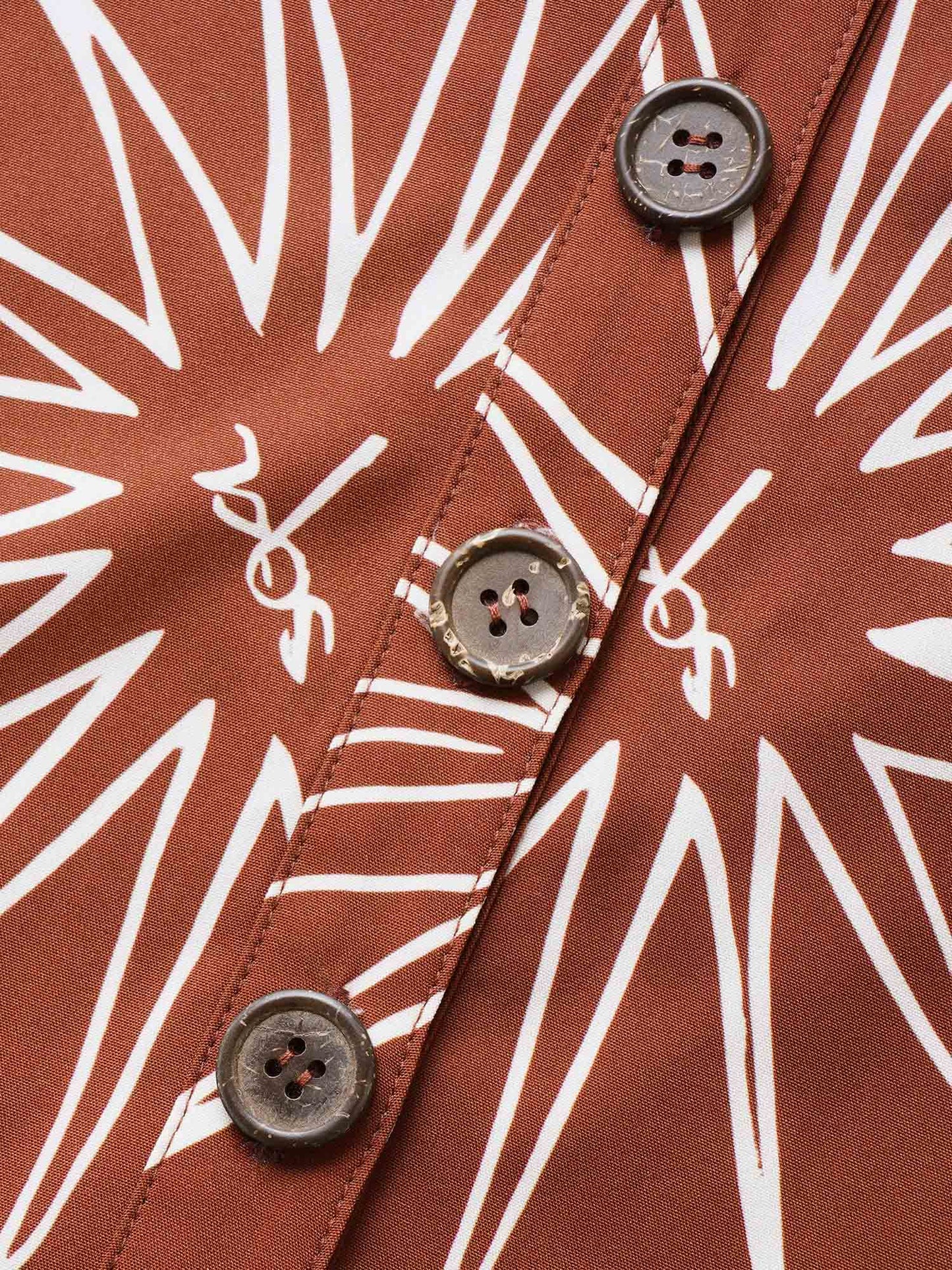 dee4e108-1b20-4694-bb82-e844e98a0041