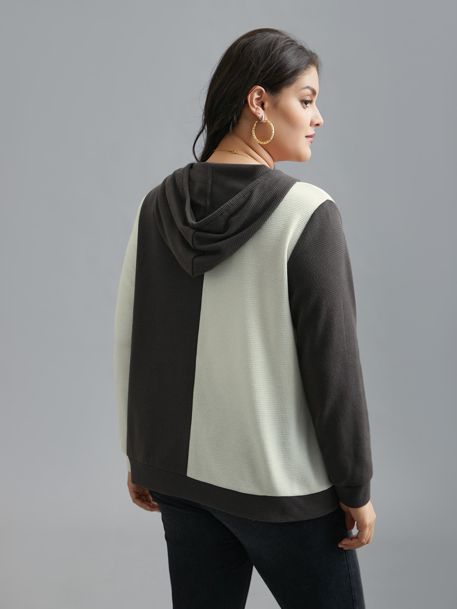 fabfce15-34c2-474f-86e7-16c5ba8d1390