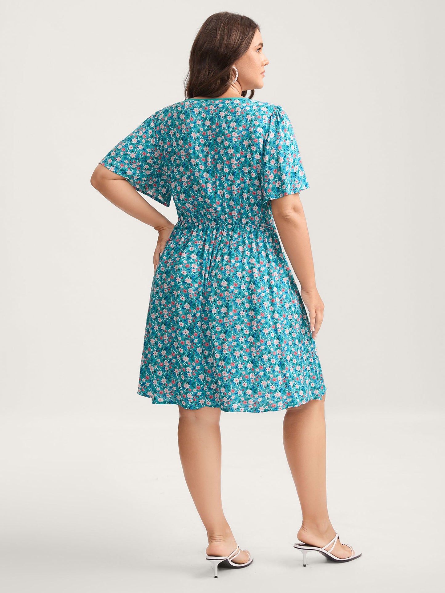 9ec16541-1d6d-49ae-ad50-1e13493ef66d