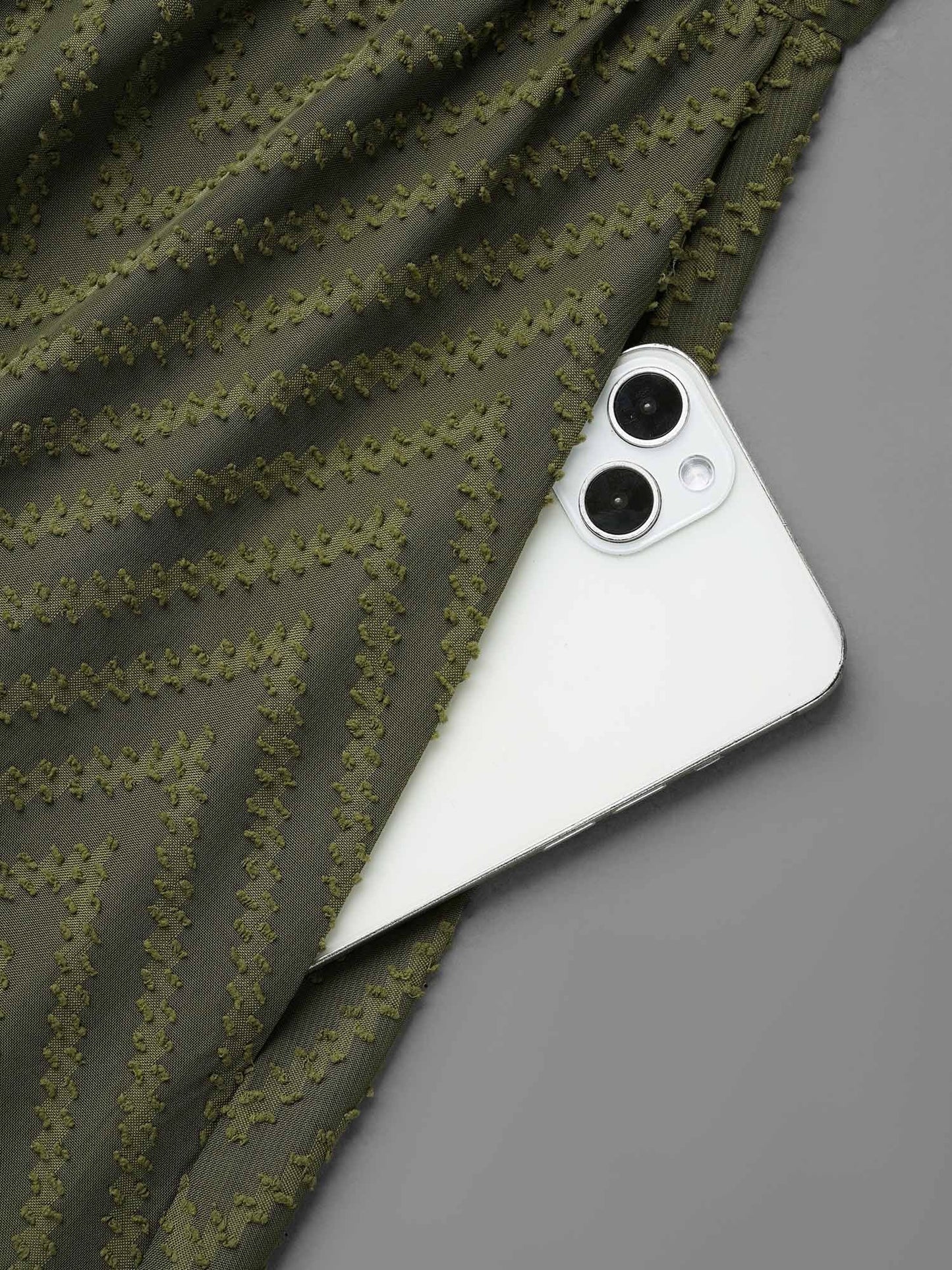 811507f9-47ad-479f-8ced-87936650a9e6