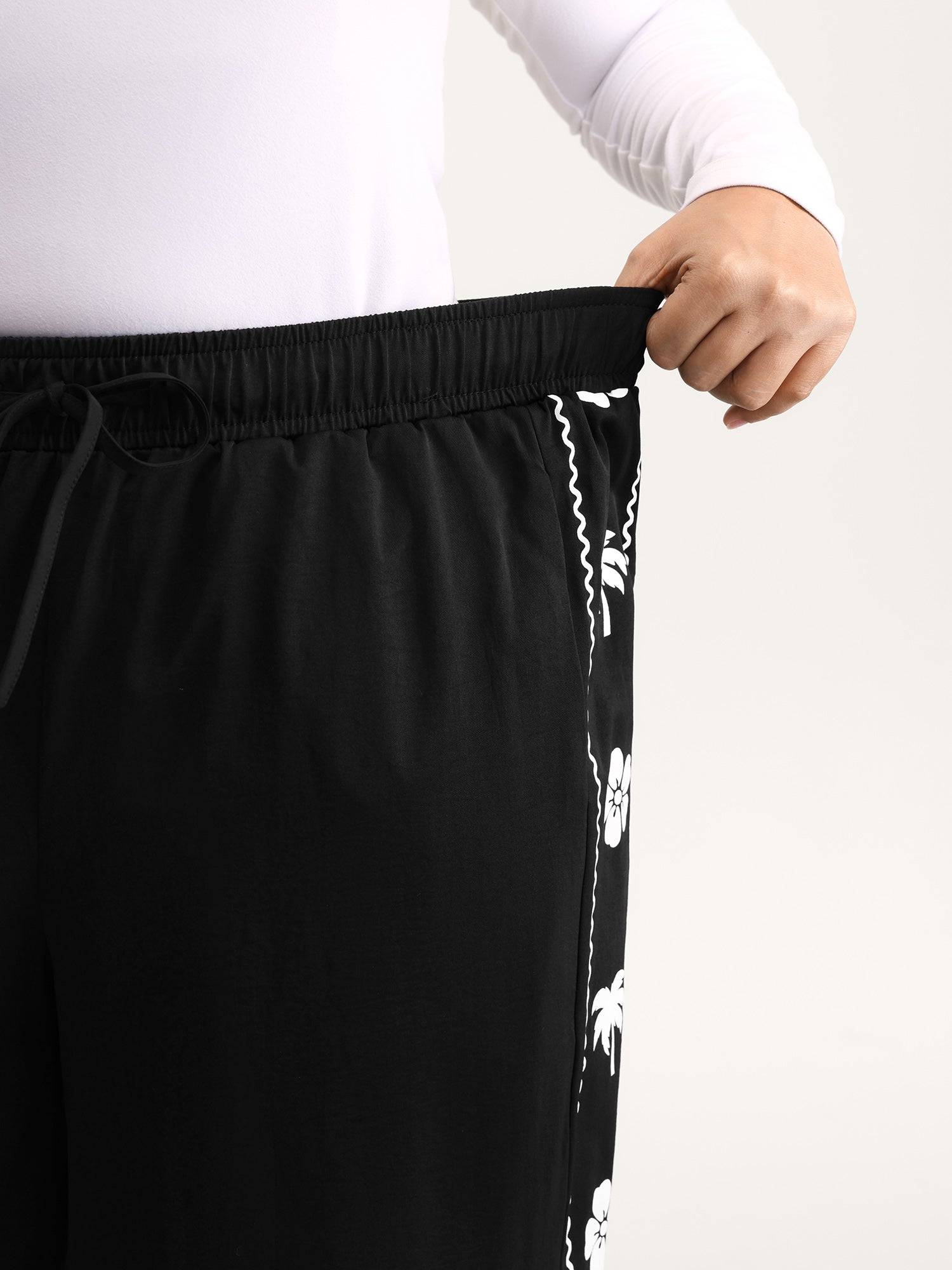 19c97d22-82c8-443a-bbc6-d6296352365a