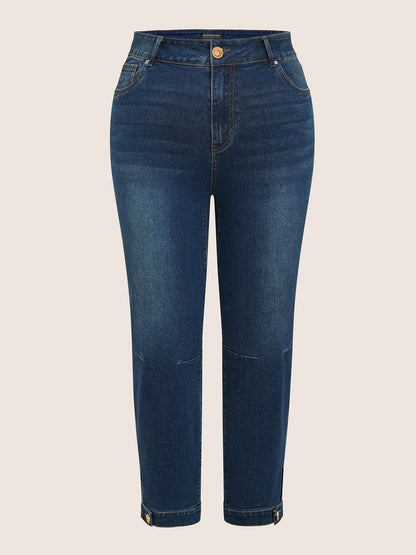 a21f0302-7761-4786-8b06-cbba14ec97a1