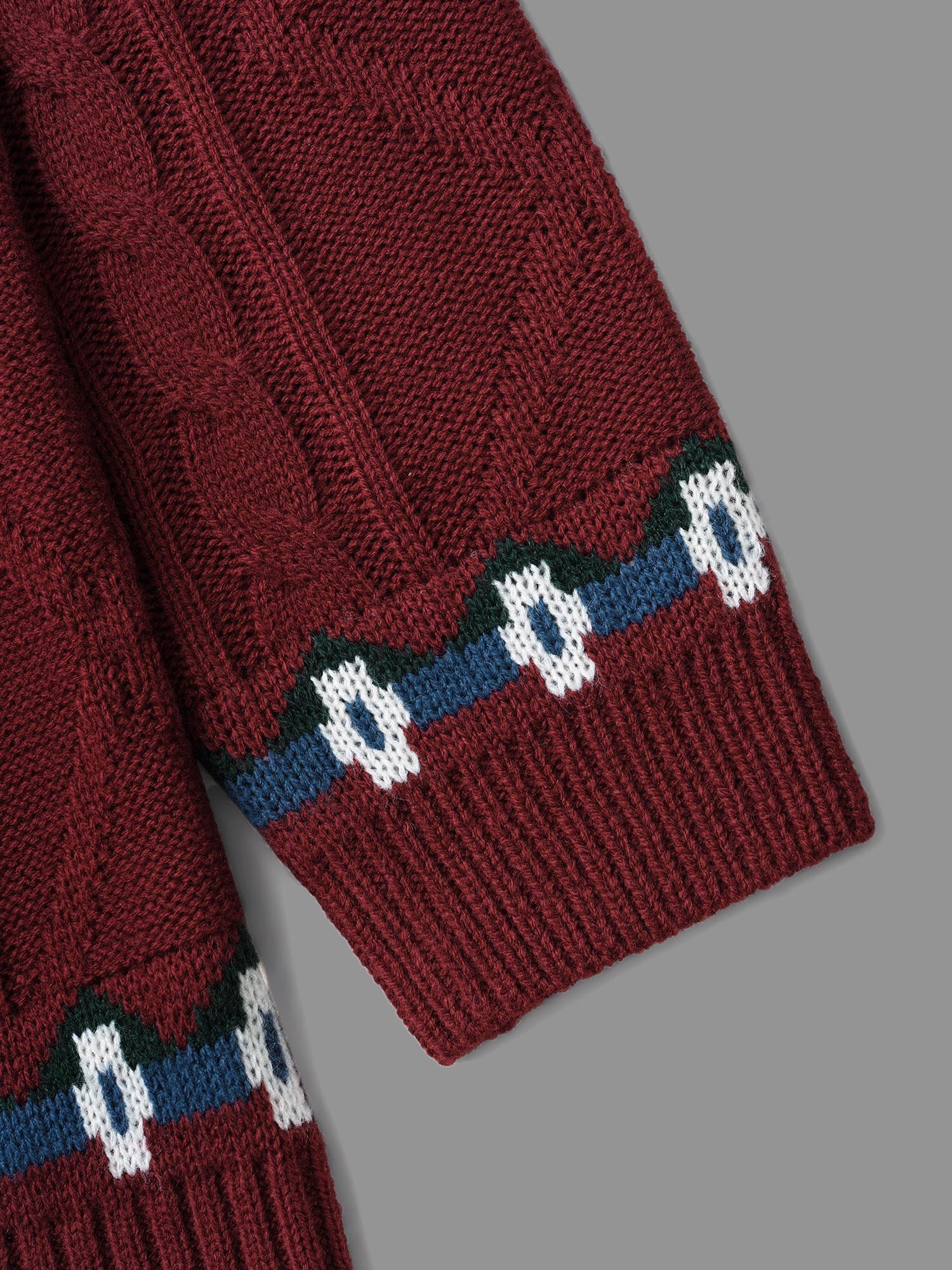 31104436-5d4a-40a1-aea5-7659fc5f7f36