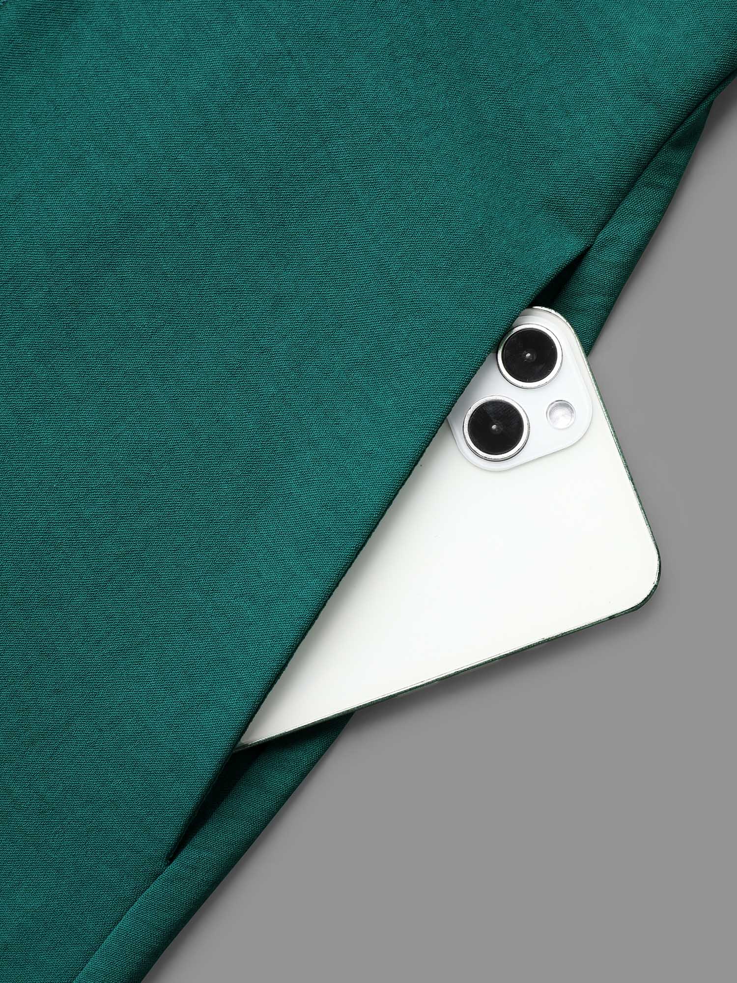 8f4501e9-97e0-488e-8f24-3ced91144115