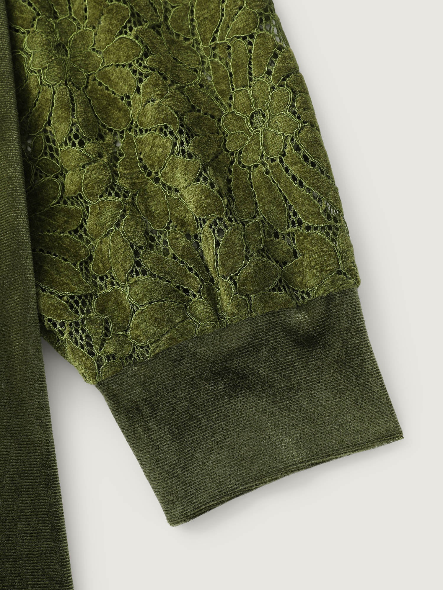 553d19e5-d841-44d7-b77c-5a2ebf7c4cb9