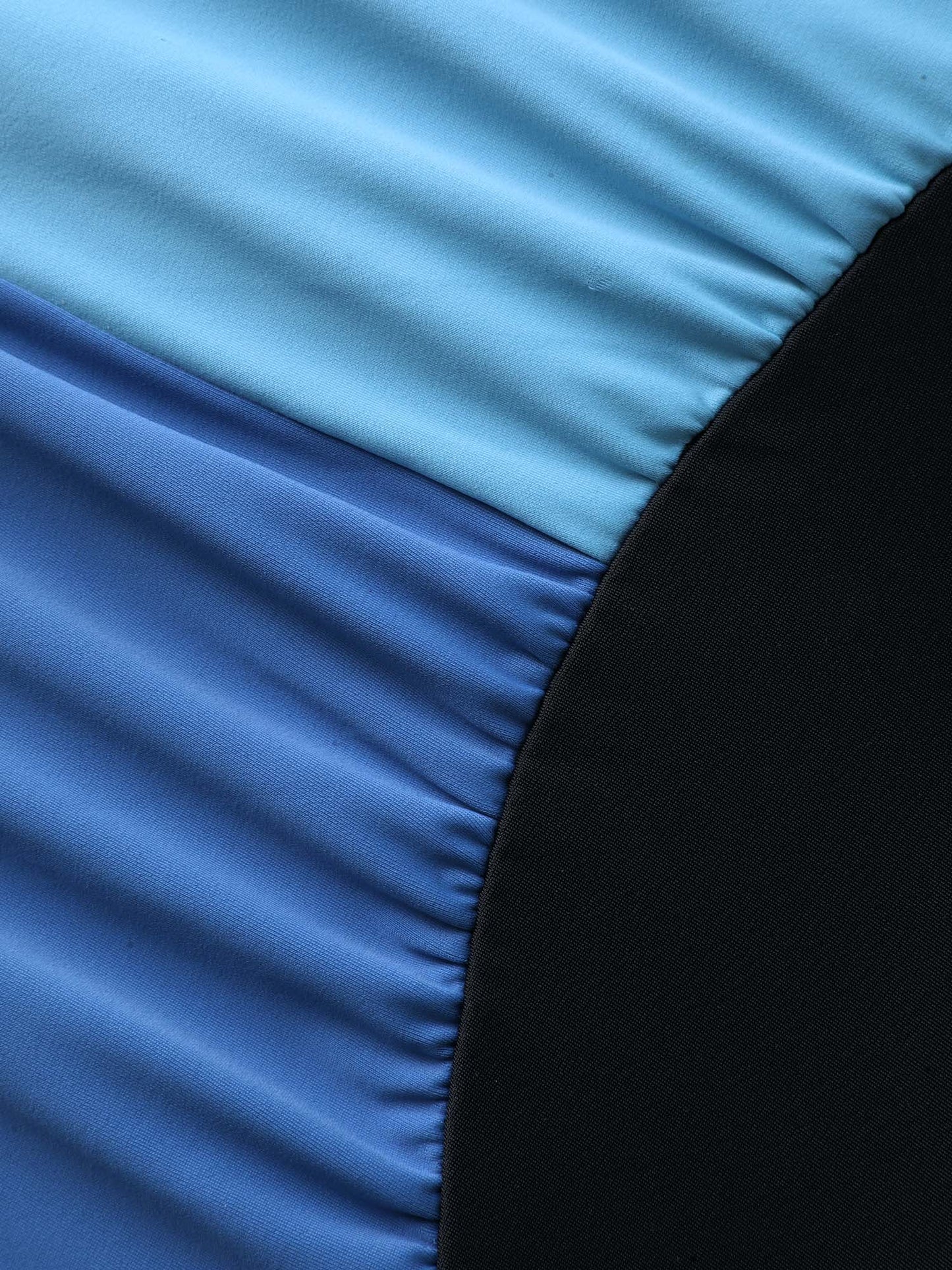 f6e0b5fc-bfec-4a67-b370-c99bdced8c19