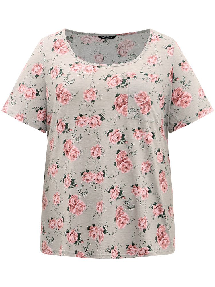 Floral Print Patched Pocket T-shirt
