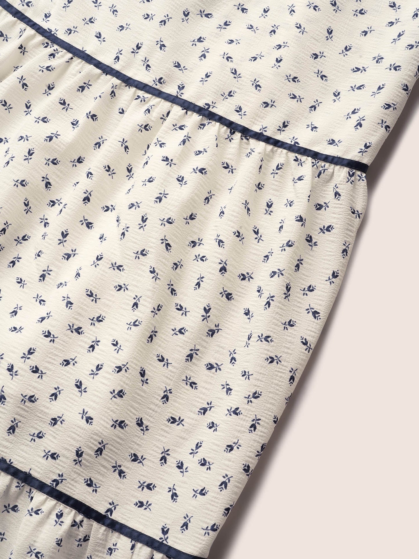 3aa7a32e-6612-4c53-a8f9-29e652cef9d3