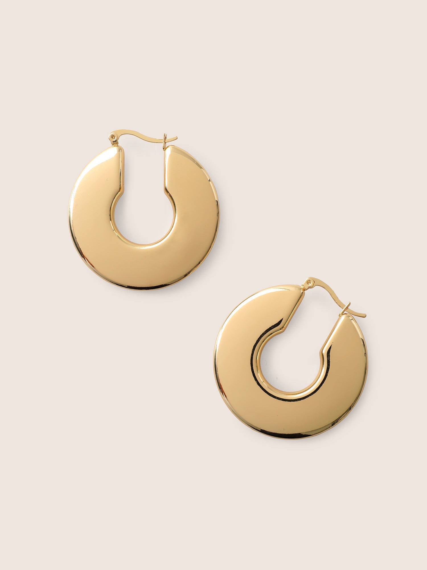 24351258-a7f3-407c-a9dc-323c7f535fcc