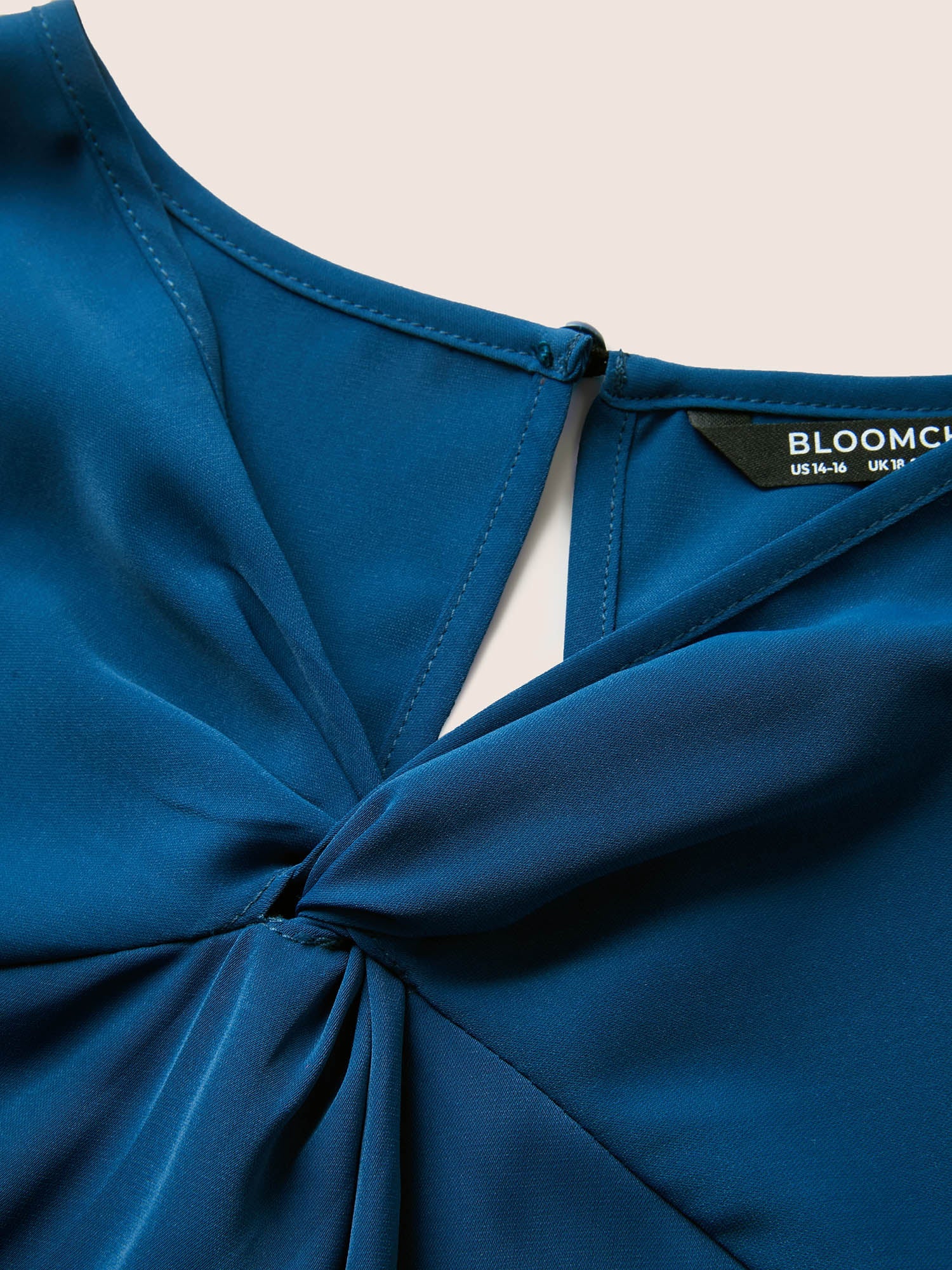 6d52202f-cb26-4c6a-9653-aa302df3dade