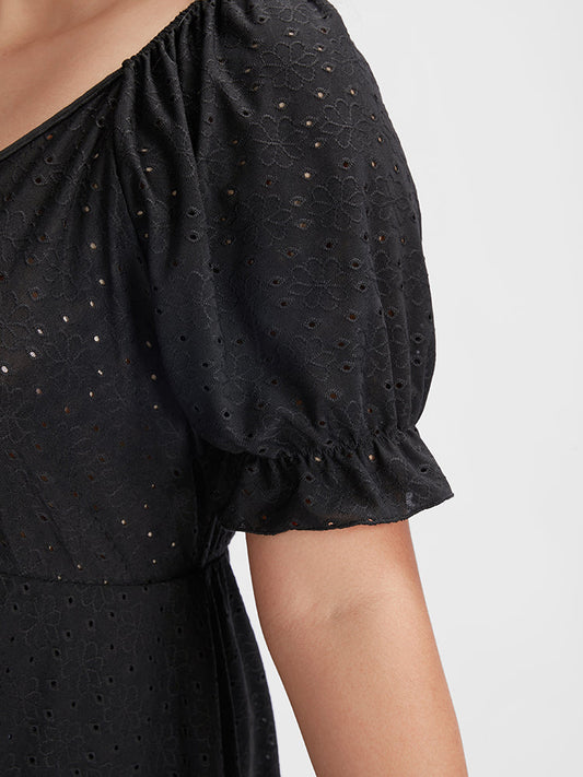 Puff Sleeve Broderie Anglaise V Neck T-shirt