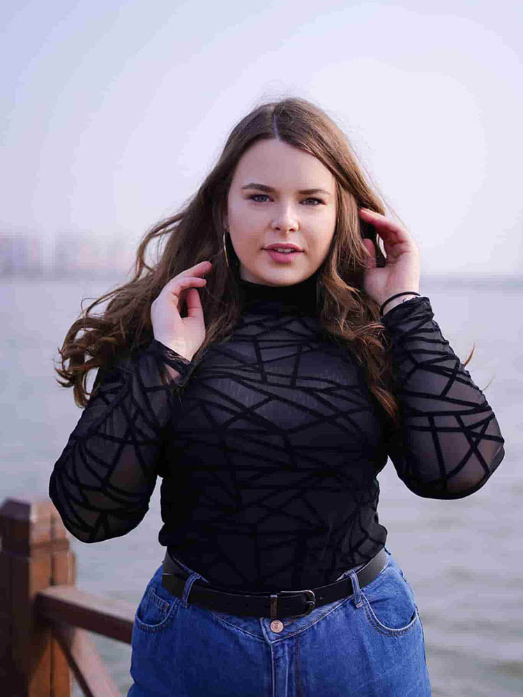 Mock-neck Geo Mesh Top