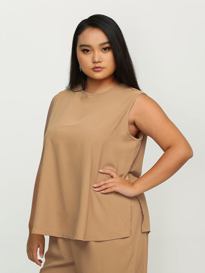 Sleeveless Knotted Back Top