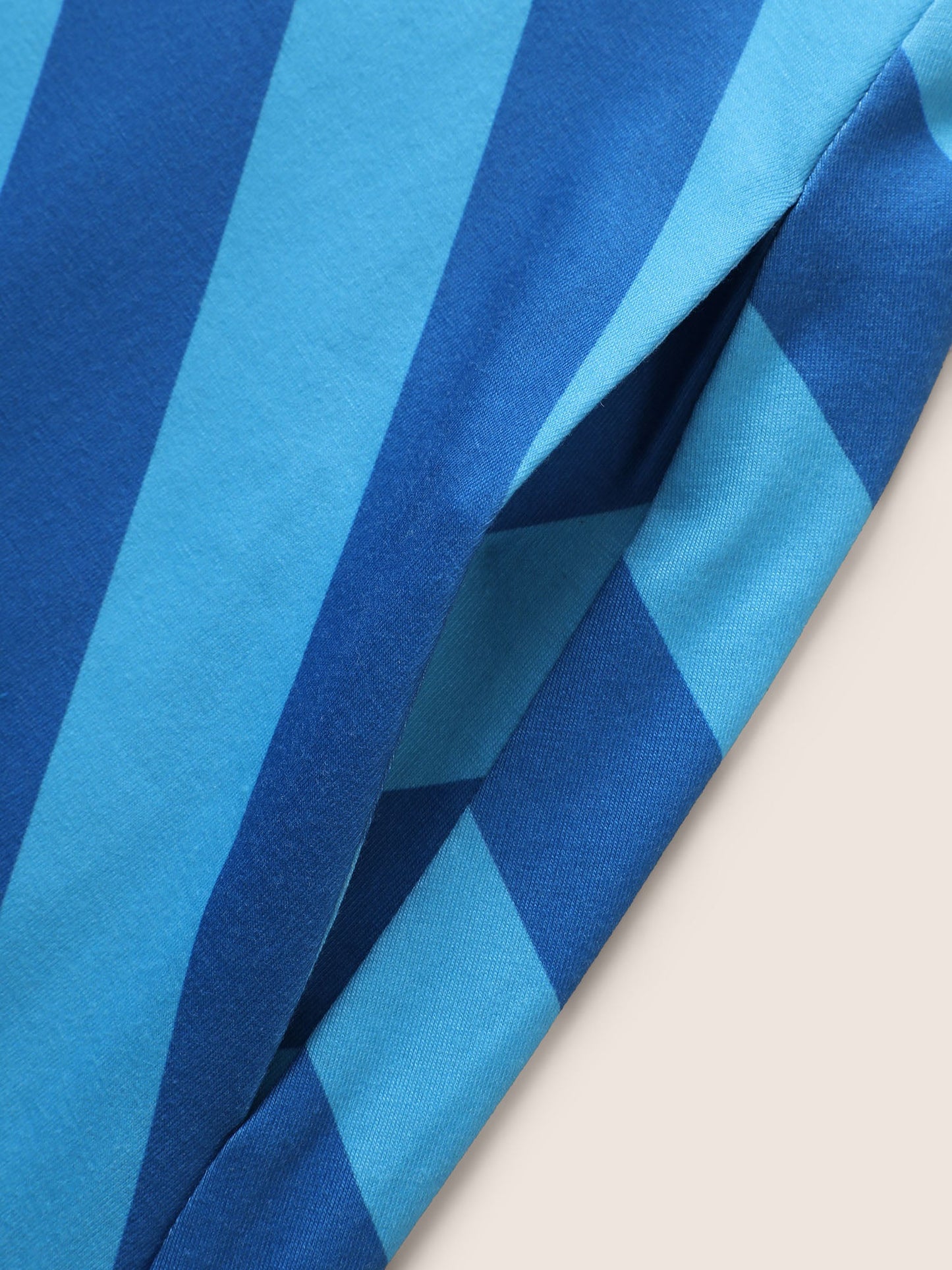 294b7c56-5e6b-4136-b35b-1b9f214690cd