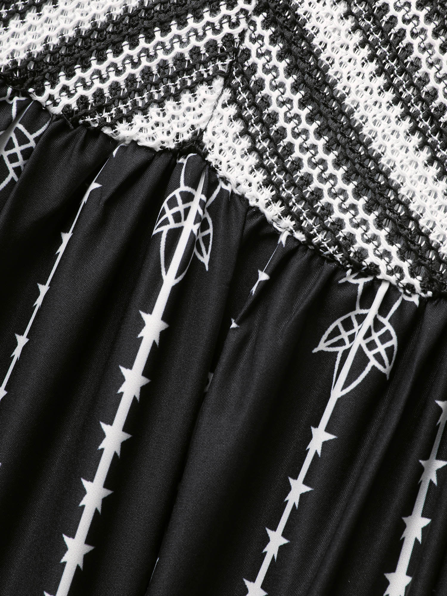 a6753e75-cd19-46b3-b1a3-d93605cae292