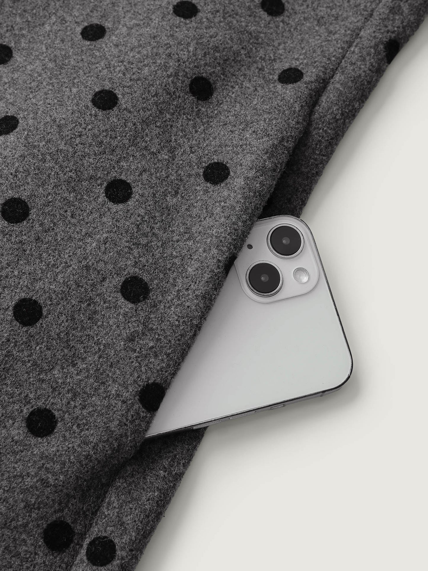 b9e856ca-2dcc-44c6-adaa-7b758bb43dd2